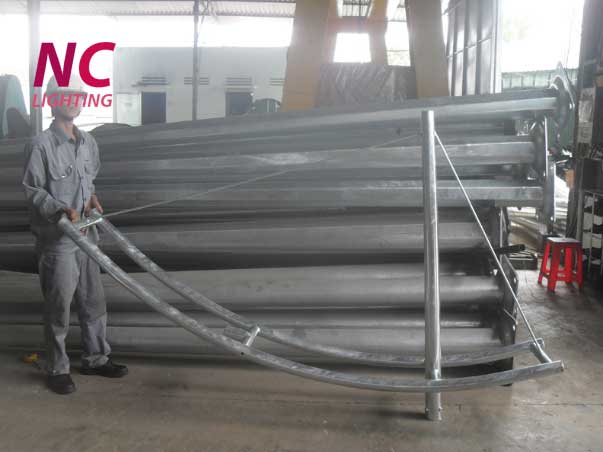 Trụ đèn đường cao áp NC-11 9 Cần đèn trụ đèn chiếu sáng