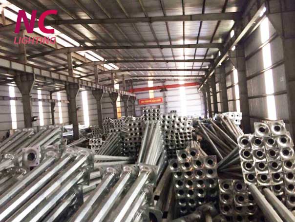 Cột đèn đường cao áp NC-04 8 Sản xuất cột đèn cao áp