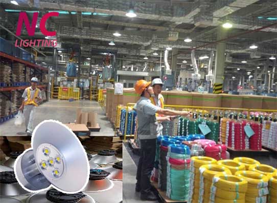 Den-led-nha-xuong-250W