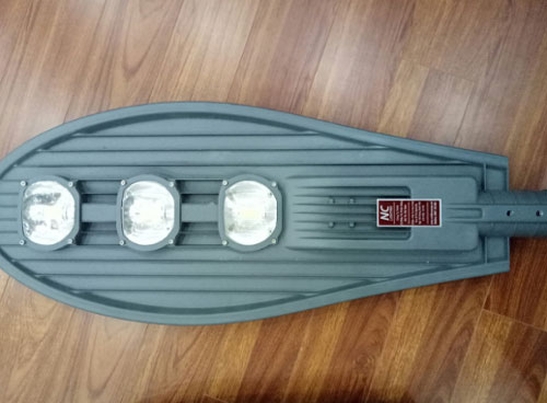 Thị Trường Đèn Led Tại Việt Nam 7 den duong led cao ap 150W