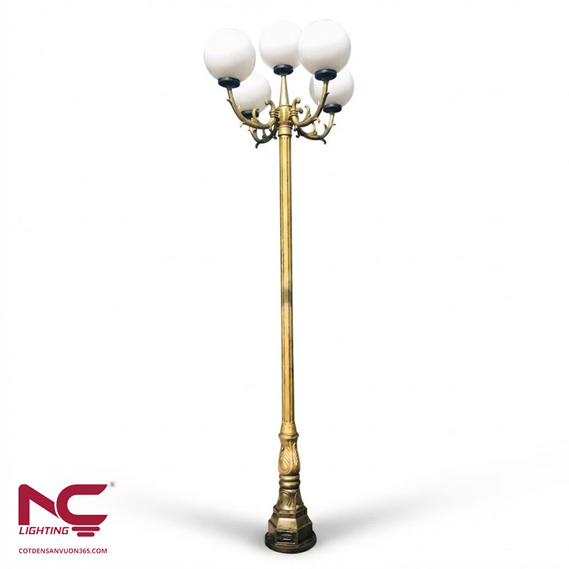 Cột đèn sân vườn DC02 6 Cột đèn sân vườn DC02