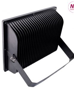 Đèn Pha Led PNC-23 P=400W 7 bộ-tản-nhiệt-đèn-pha-3