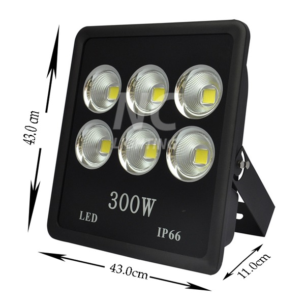 Đèn Pha Led PNC-22 P=300W 11 den-pha-led-cao-ap-300w