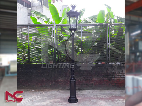 Cột đèn sân vườn DC11 27 Cột đèn sân vườn DC11