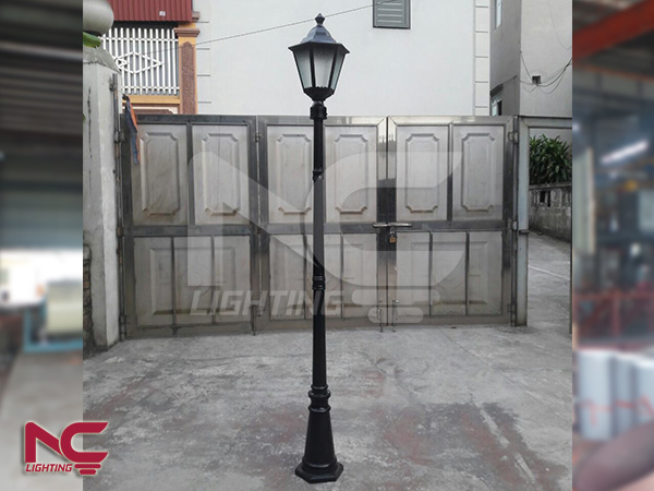Cột đèn sân vườn DC11 26 Cột đèn sân vườn DC11