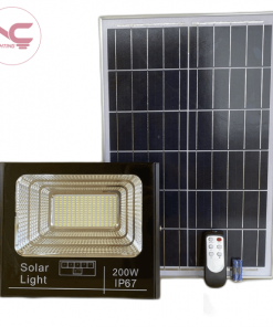 Mẫu đèn pha năng lượng mặt trời pnc-32